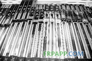漁具店里的釣竿琳瑯滿目，釣友時(shí)常會(huì)挑花眼。
